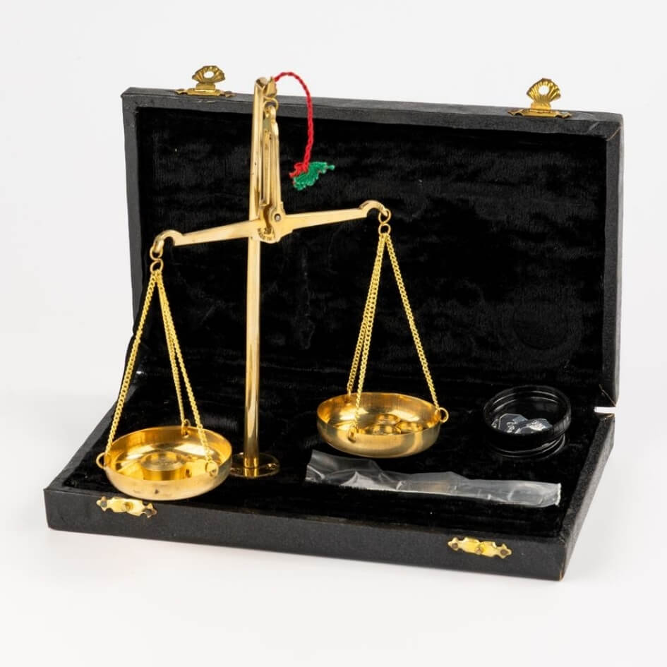 Brass Coin Scales